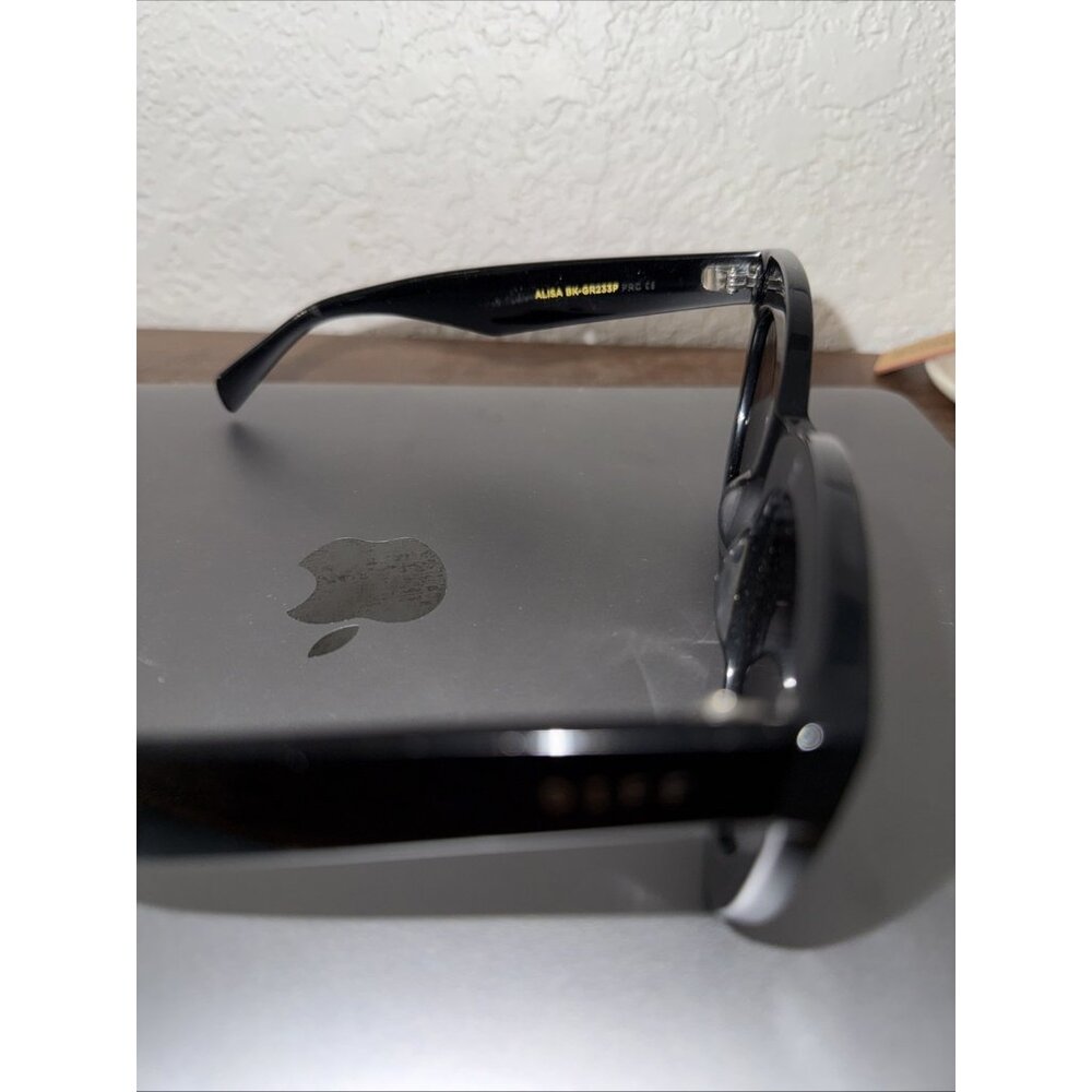 Diff Alisa Bk-Gr233p Black Cat-Eye Sunglasses Ex … - image 3